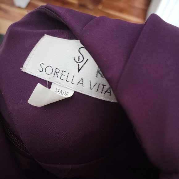 Purple dress (formal style) - Picture 4 of 4